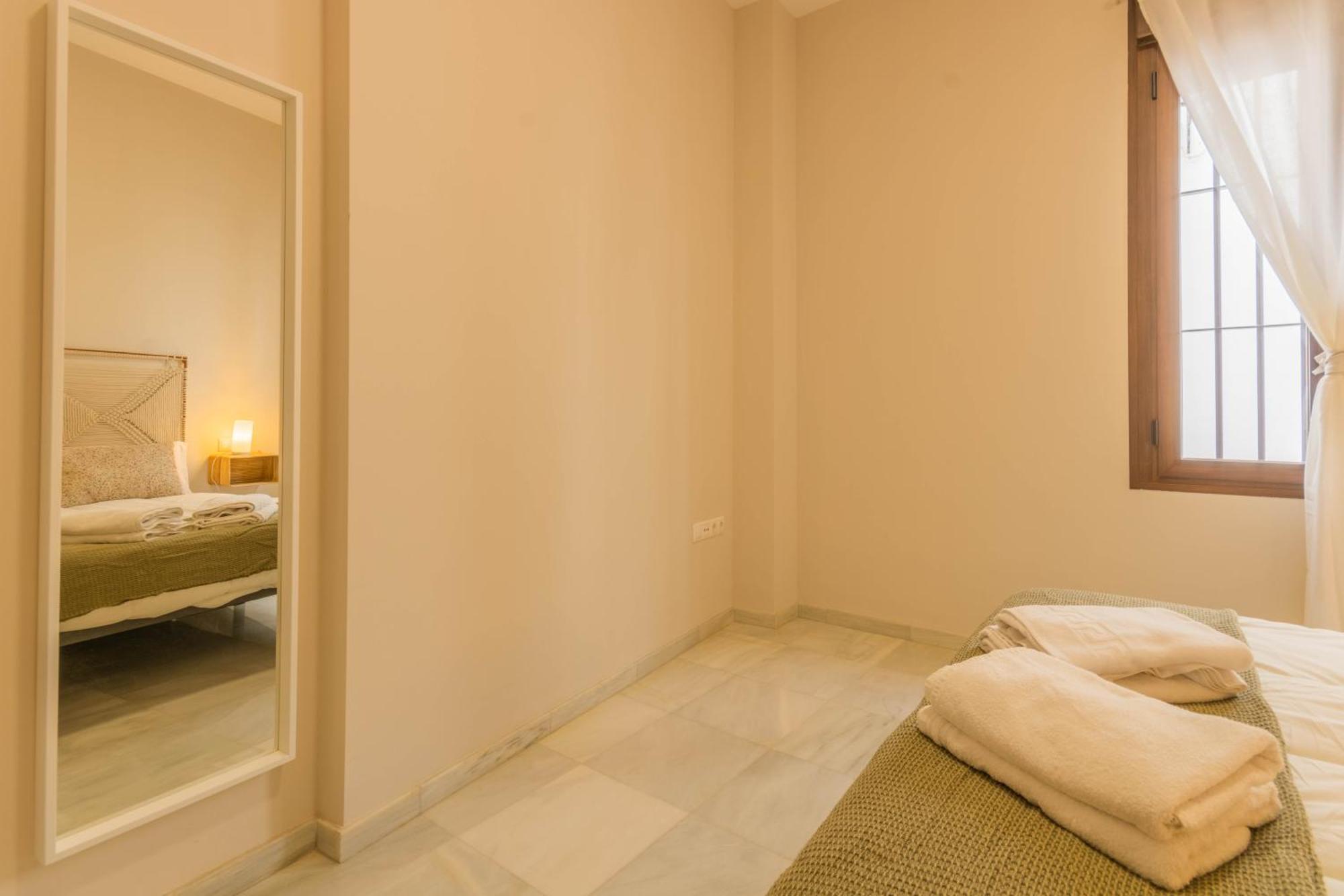 Apartamentos Los Abuelos - Кордова Экстерьер фото