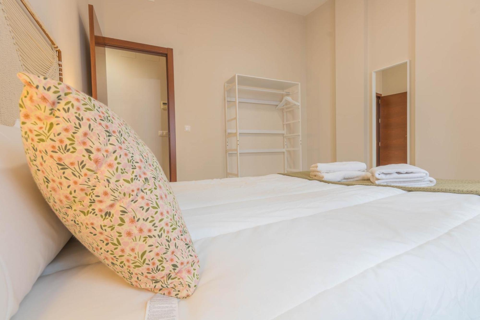 Apartamentos Los Abuelos - Кордова Экстерьер фото